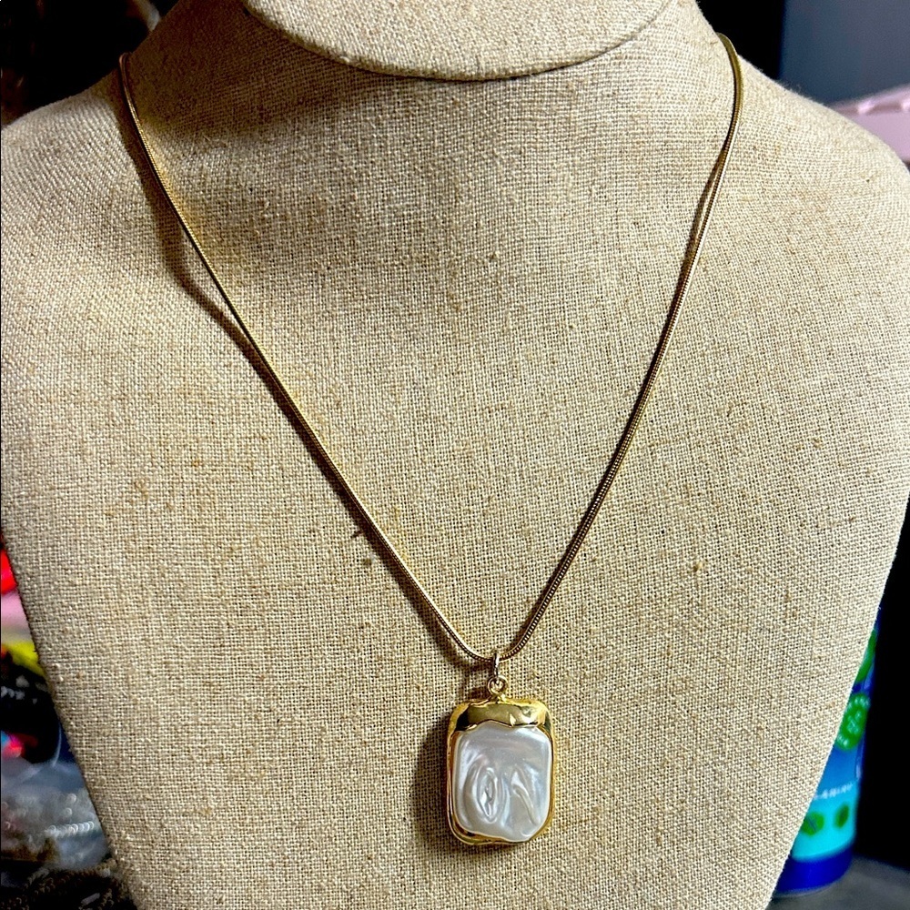 Large Bohoβ Pearl & Gold Tone Pendant on long gold tone snake chain